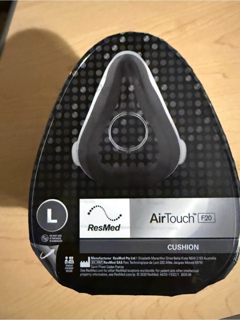 ResMed AirTouch F20 Cushion - Black and White Label